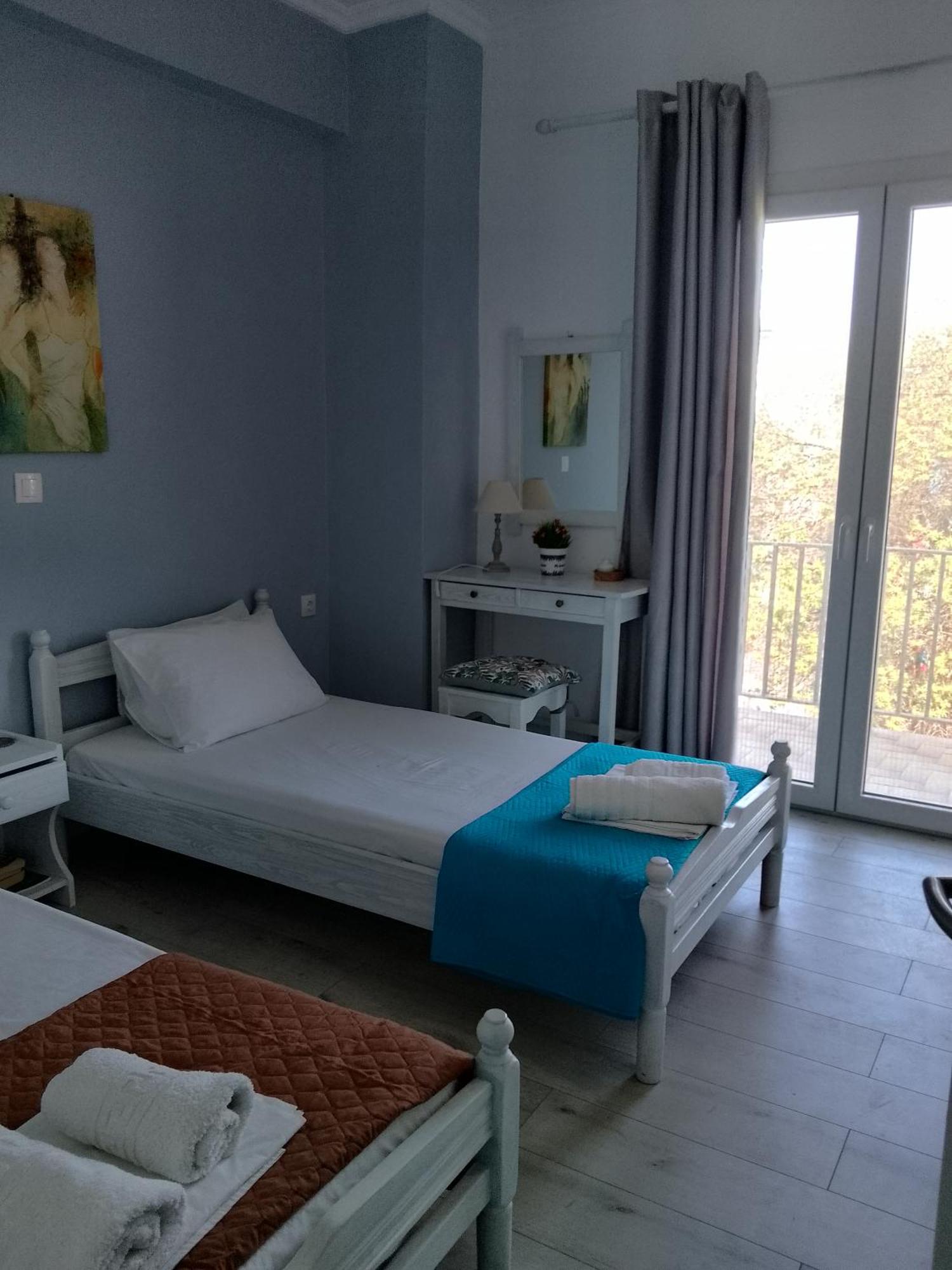 Dimitris Apartments Messongi Месонги Экстерьер фото
